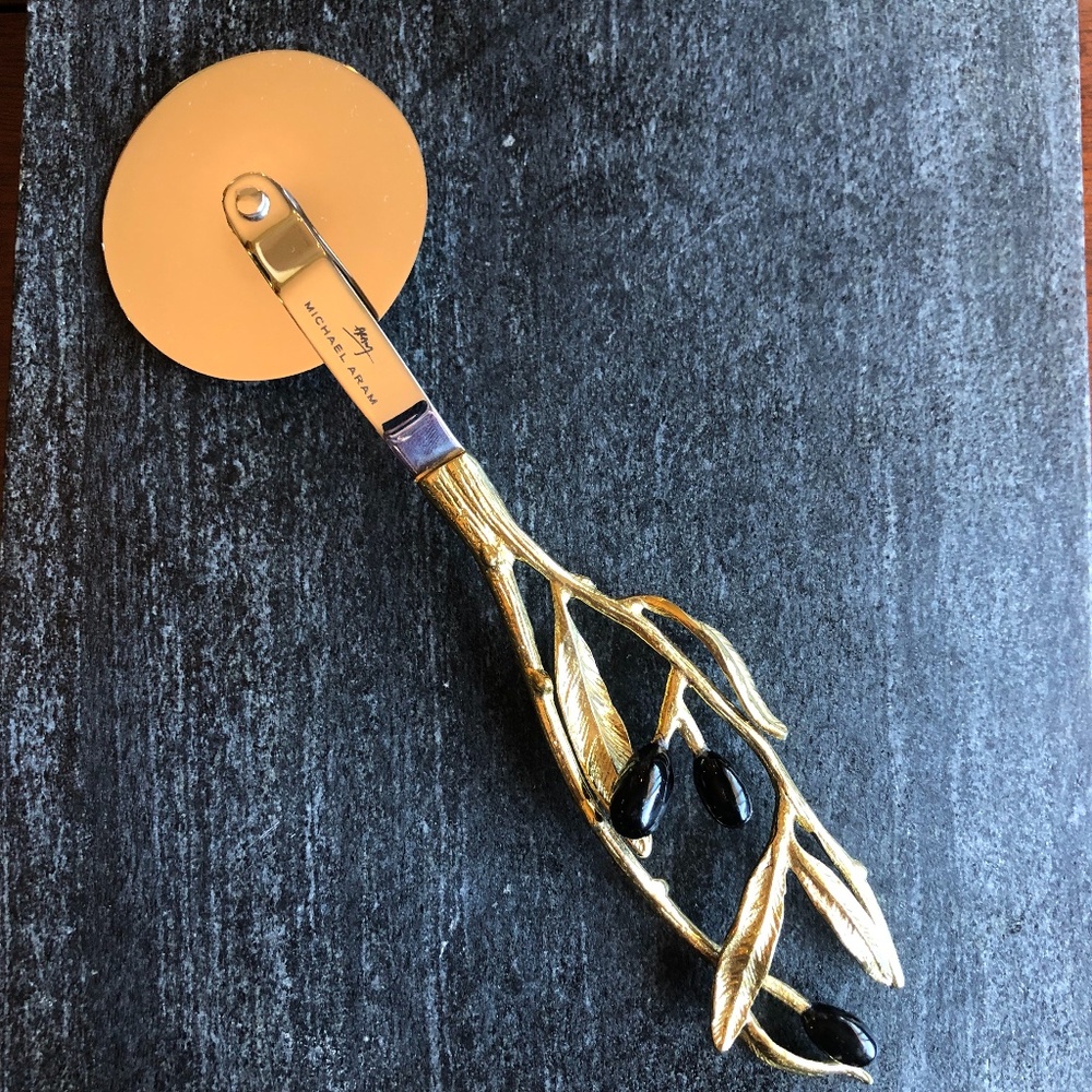 Michael Aram Olive Branch Pizza Cutter